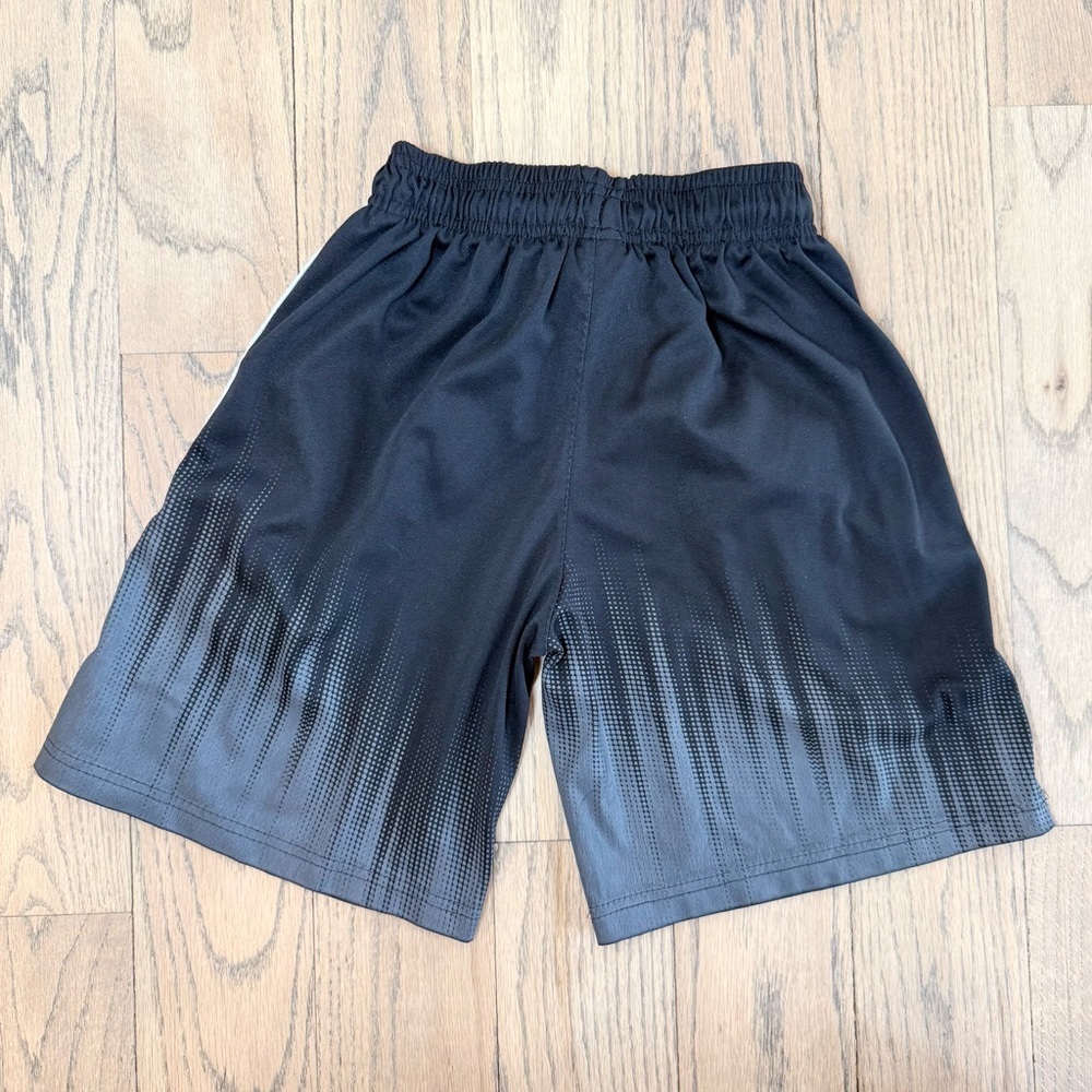 NBA Boys Black Portland TrailBlazers Athletic Basketball Shorts Sz Medium 10-12 - Picture 6 of 9